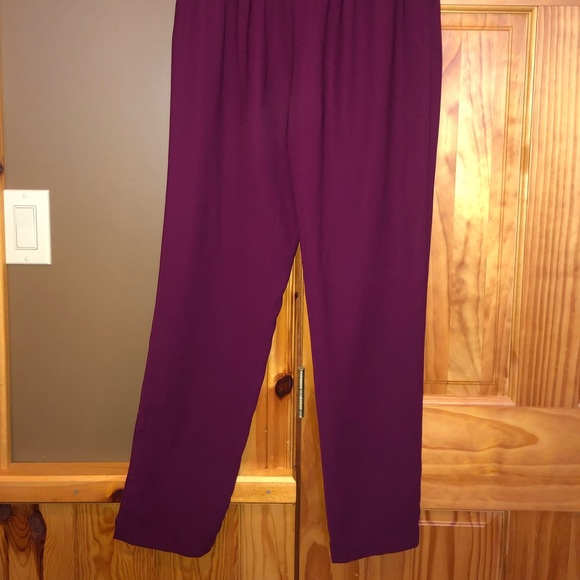 BEAUTIFUL SLACKS - CASUAL OR DRESSED UP - Picture 2 of 3